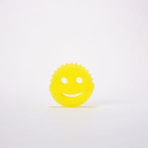 Scrub Daddy Original yellow smiley-face scrubber sponge